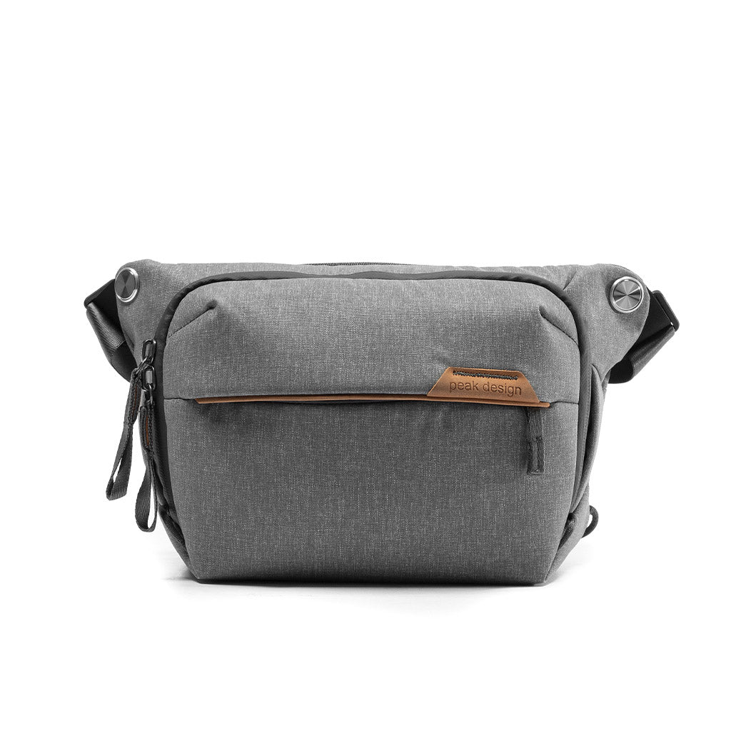 Peak Design Everyday Sling 3L in Ash — front view # color_Ash