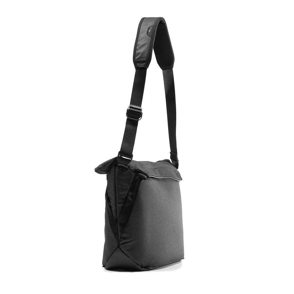 Peak Design Everyday Tote 15L in Black — angle view 2 # color_Black