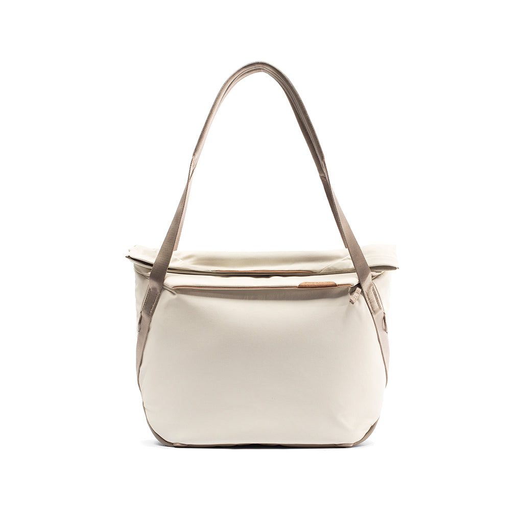 Peak Design Everyday Tote 15L in Bone — front view # color_Bone