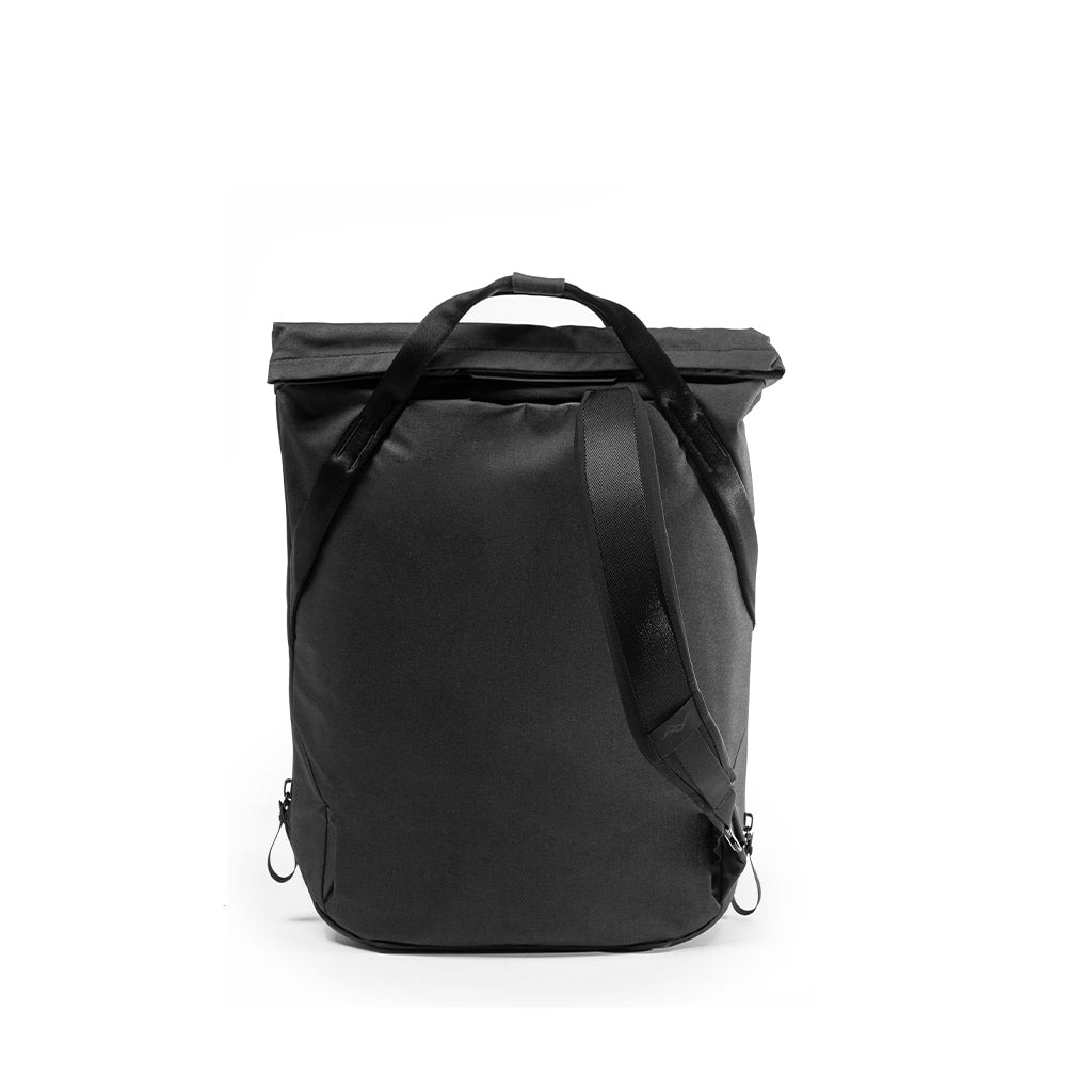 Peak Design Everyday Totepack 20L in Black — back view # color_Black
