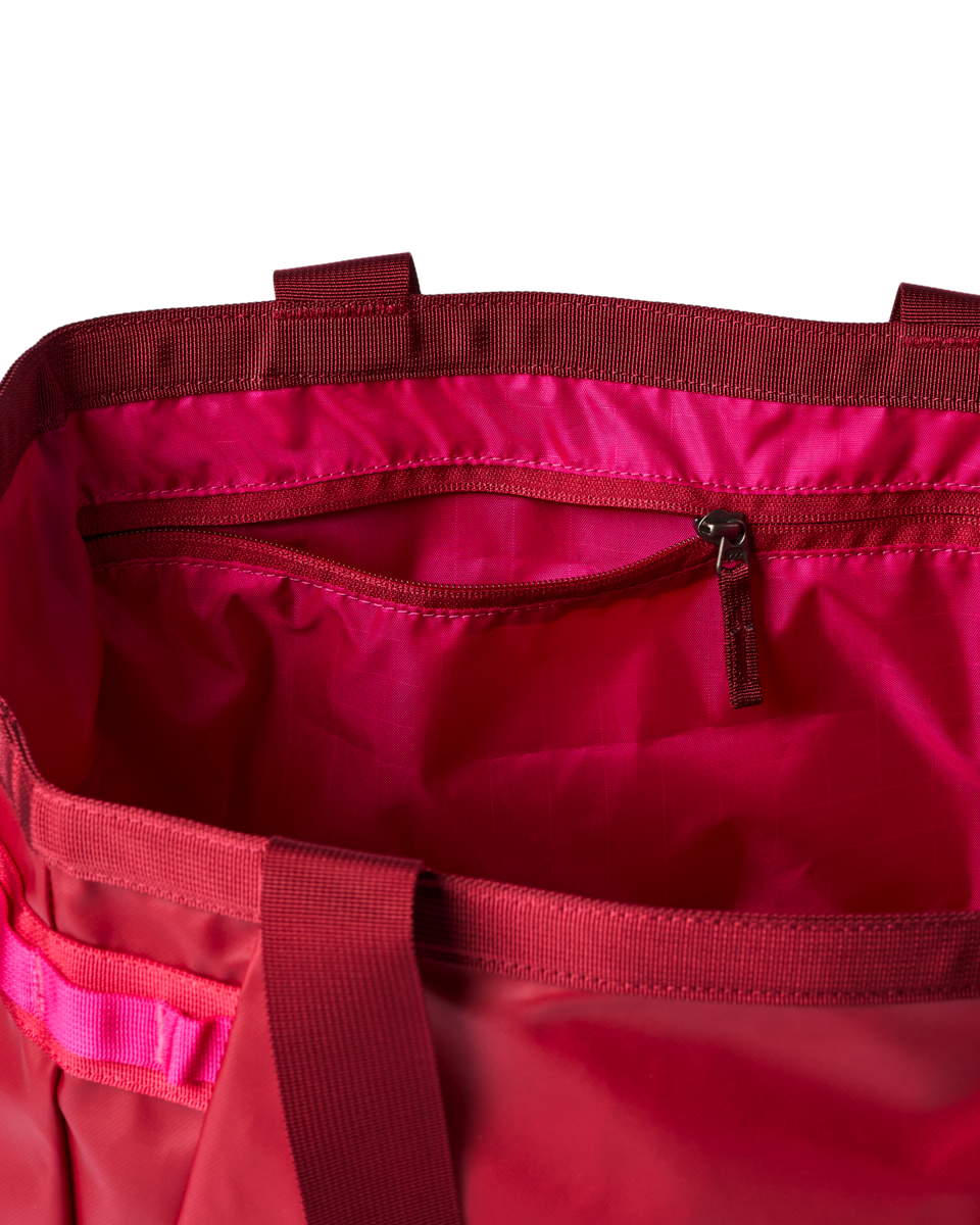 Cotopaxi Allpa 30L Gear Hauler Tote in Crimson — interior view
