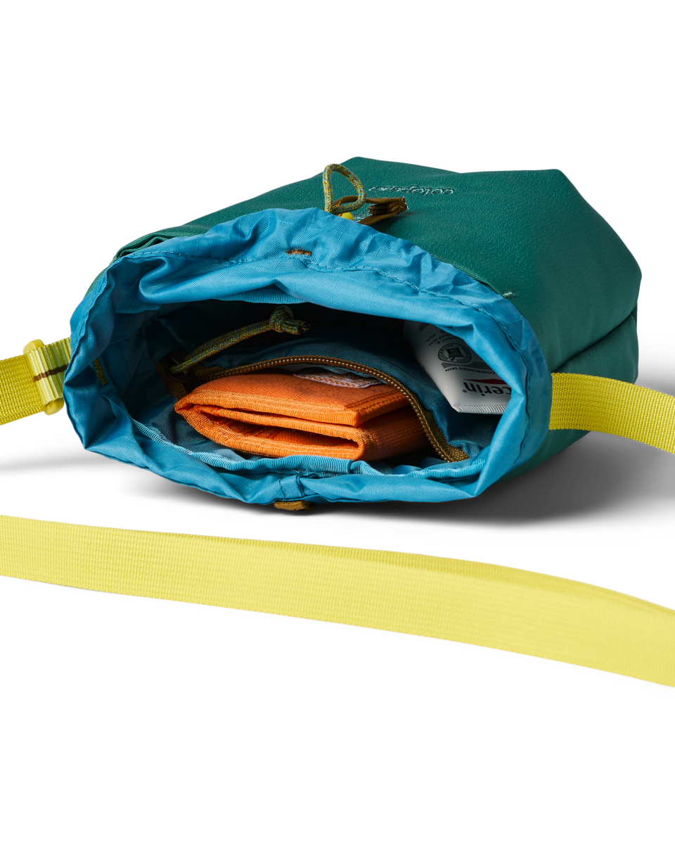 Cotopaxi Todo 3L Bucket Bag in Juniper — angle view 2