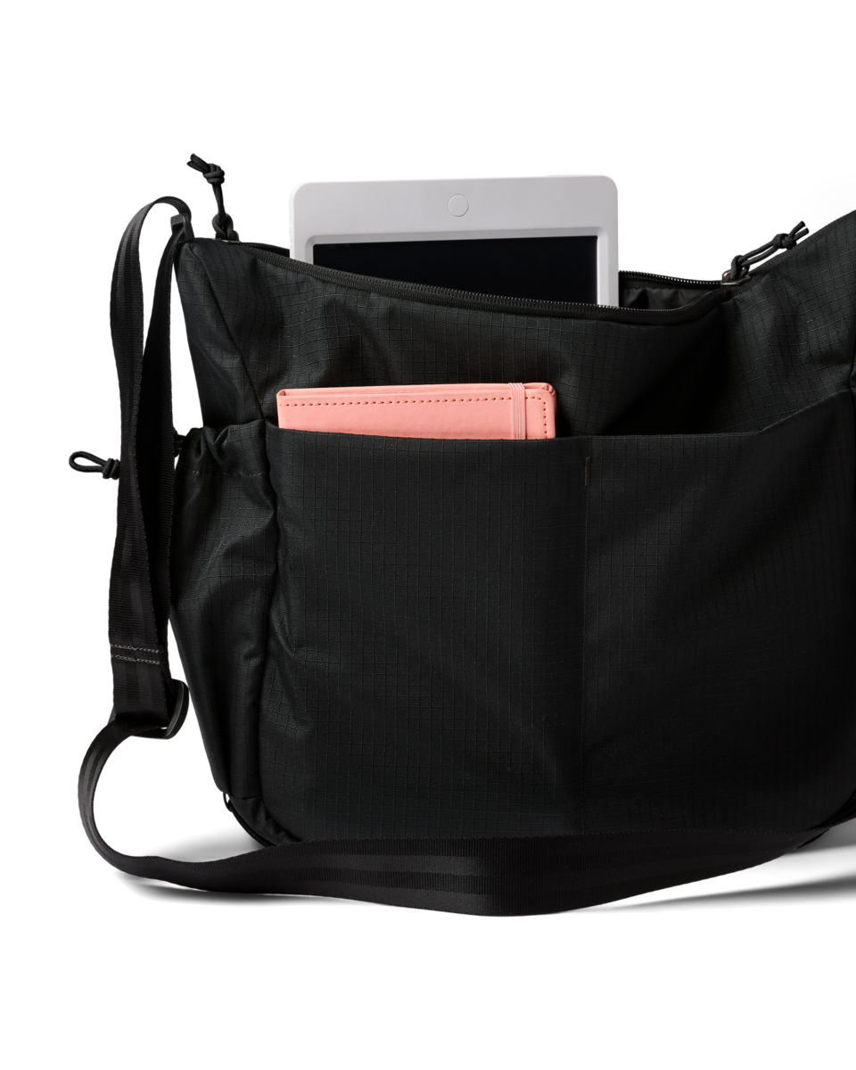 Cotopaxi Viaje 12L Shoulder Bag in Black — interior view