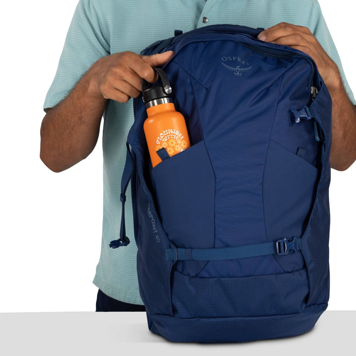 Osprey Farpoint Travel Pack-40L in Antique Blue — detail view 4