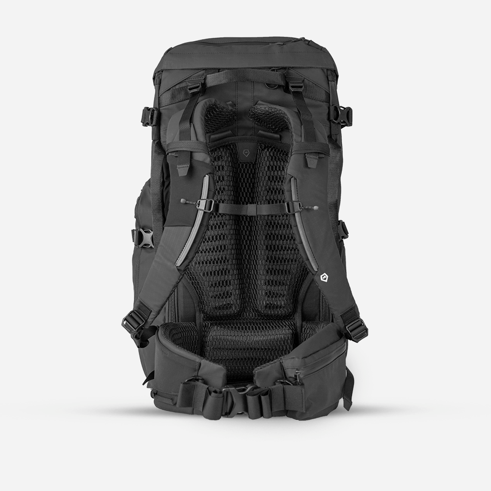 WANDRD FERNWEH M/L in Black — back view