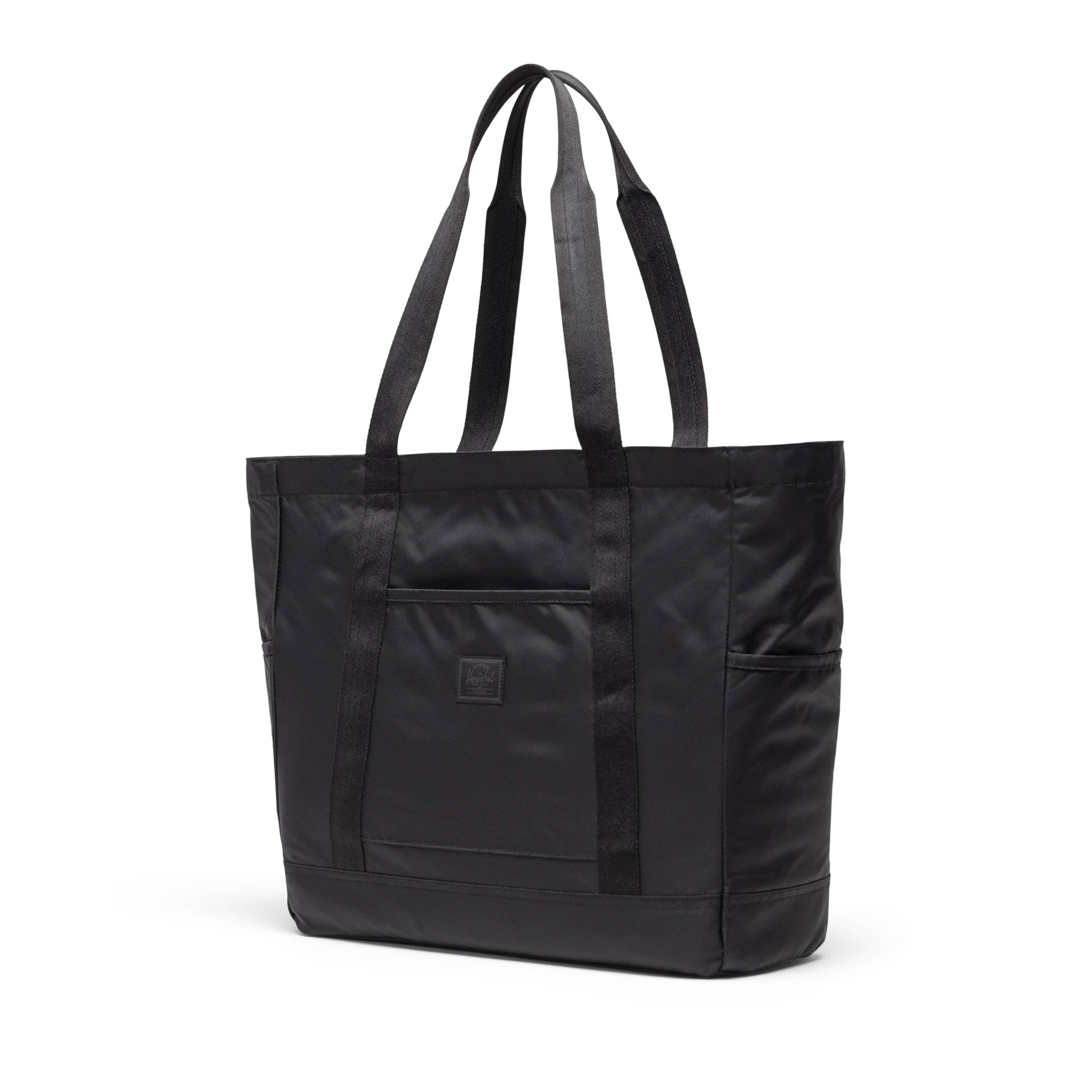 Nylon Herschel Heritage Tote 24.5L in Black — angle view 2
