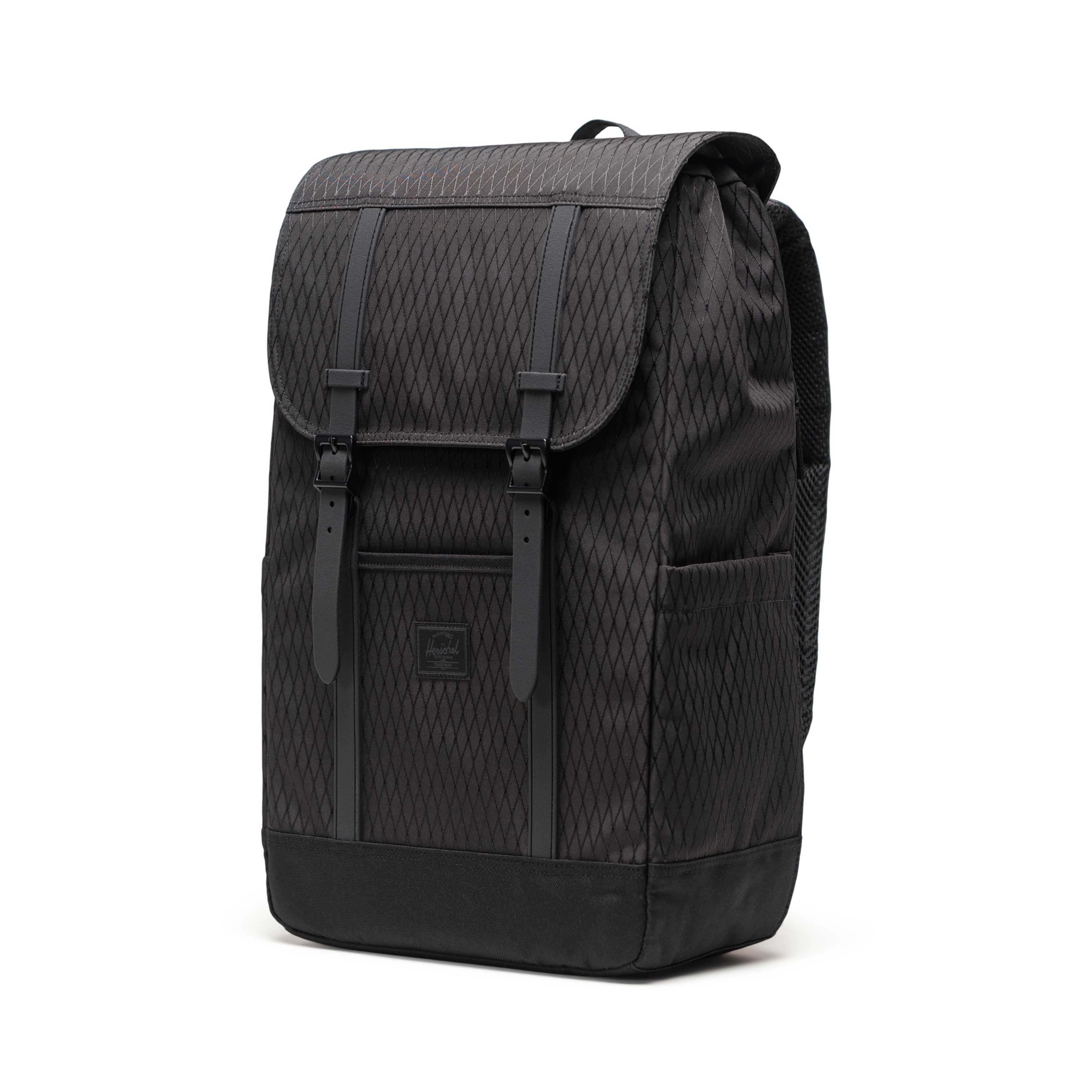 Herschel Retreat Backpack 23L in Black Diamond/Black — angle view 2 # color_Black Diamond/Black