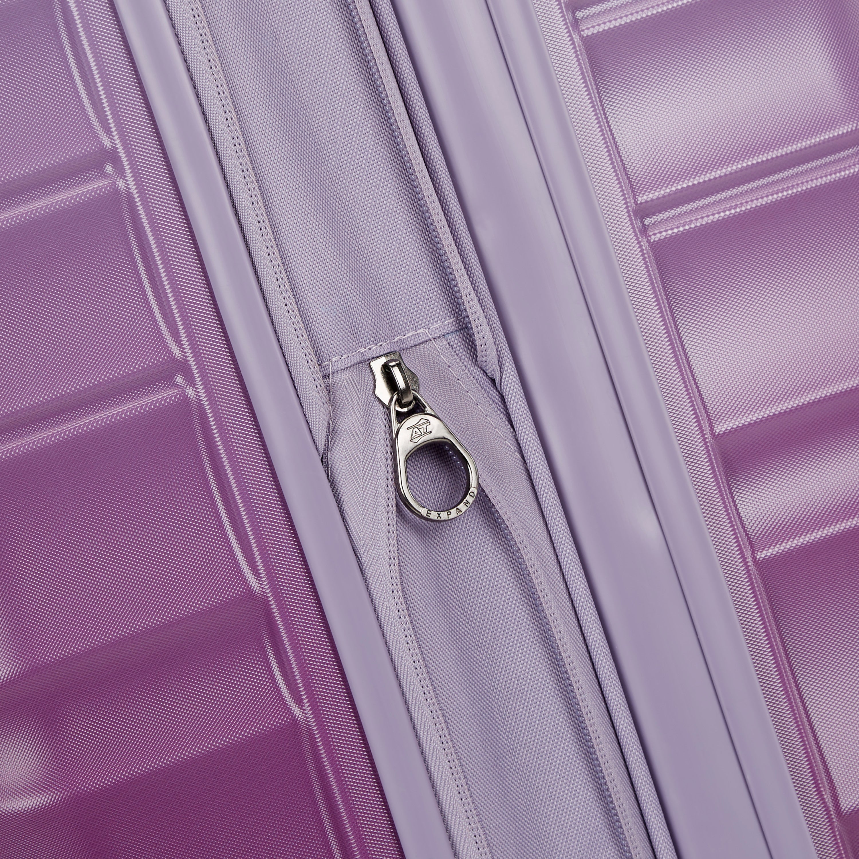 American Tourister Cascade Hardside Carry-On Spinner (20-inch) - PURPLE HAZE