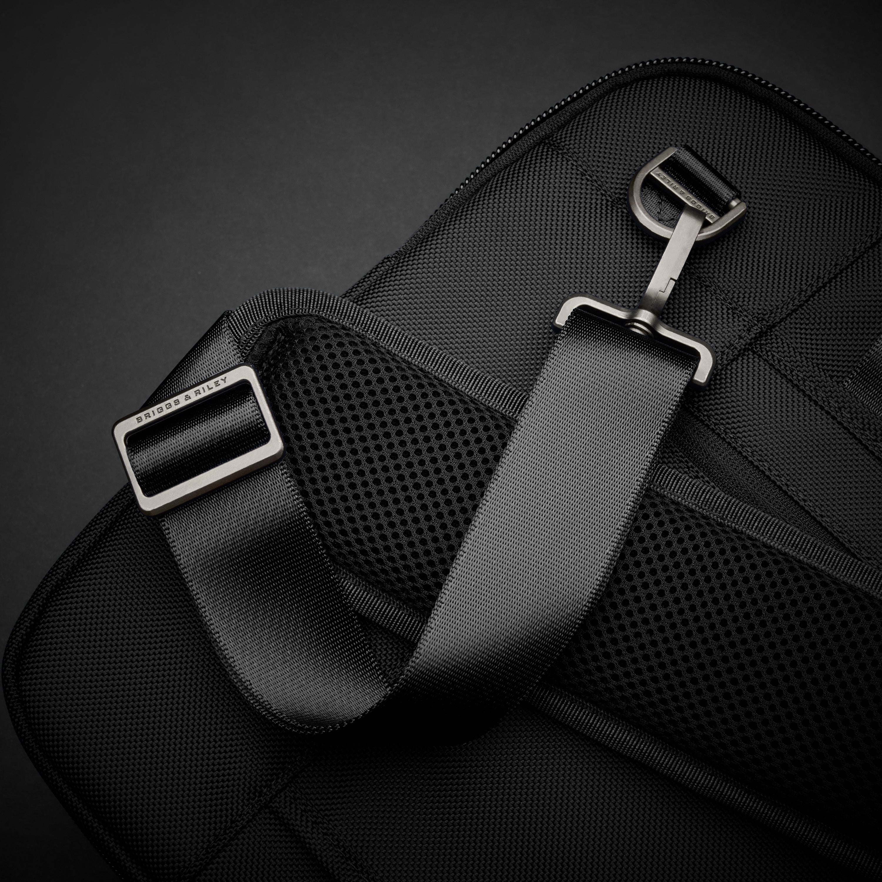 Briggs & Riley @work Medium Expandable Brief in Black — detail view 4 # color_Black