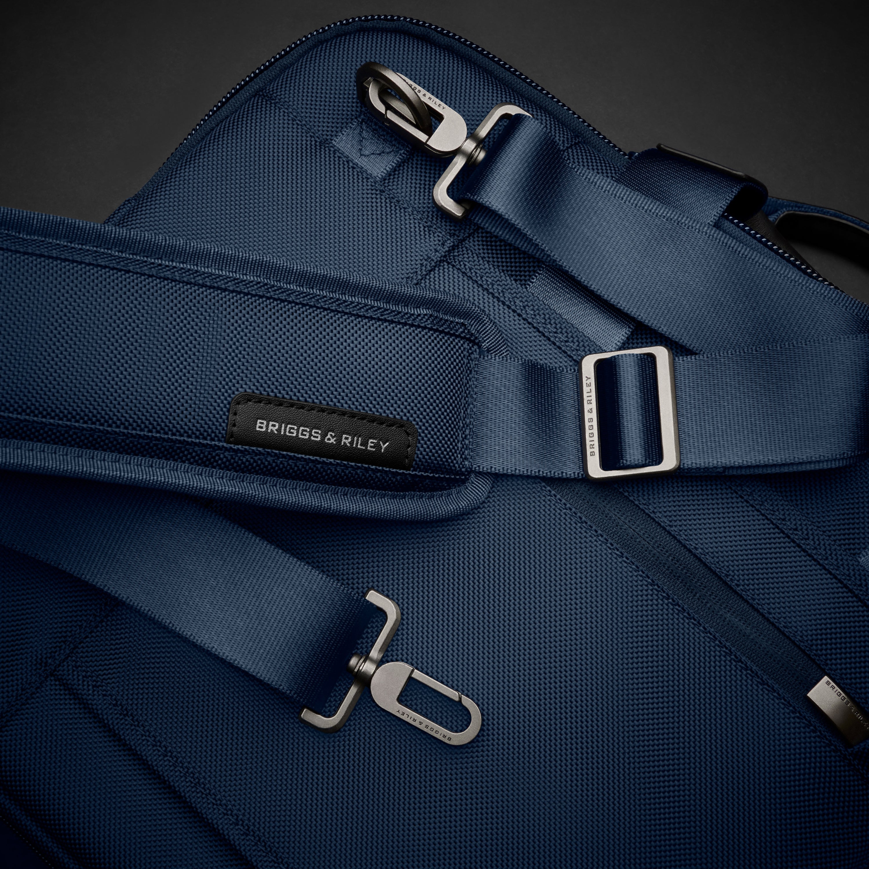 Briggs & Riley @work Medium Expandable Brief in Navy — detail view 2 # color_Navy
