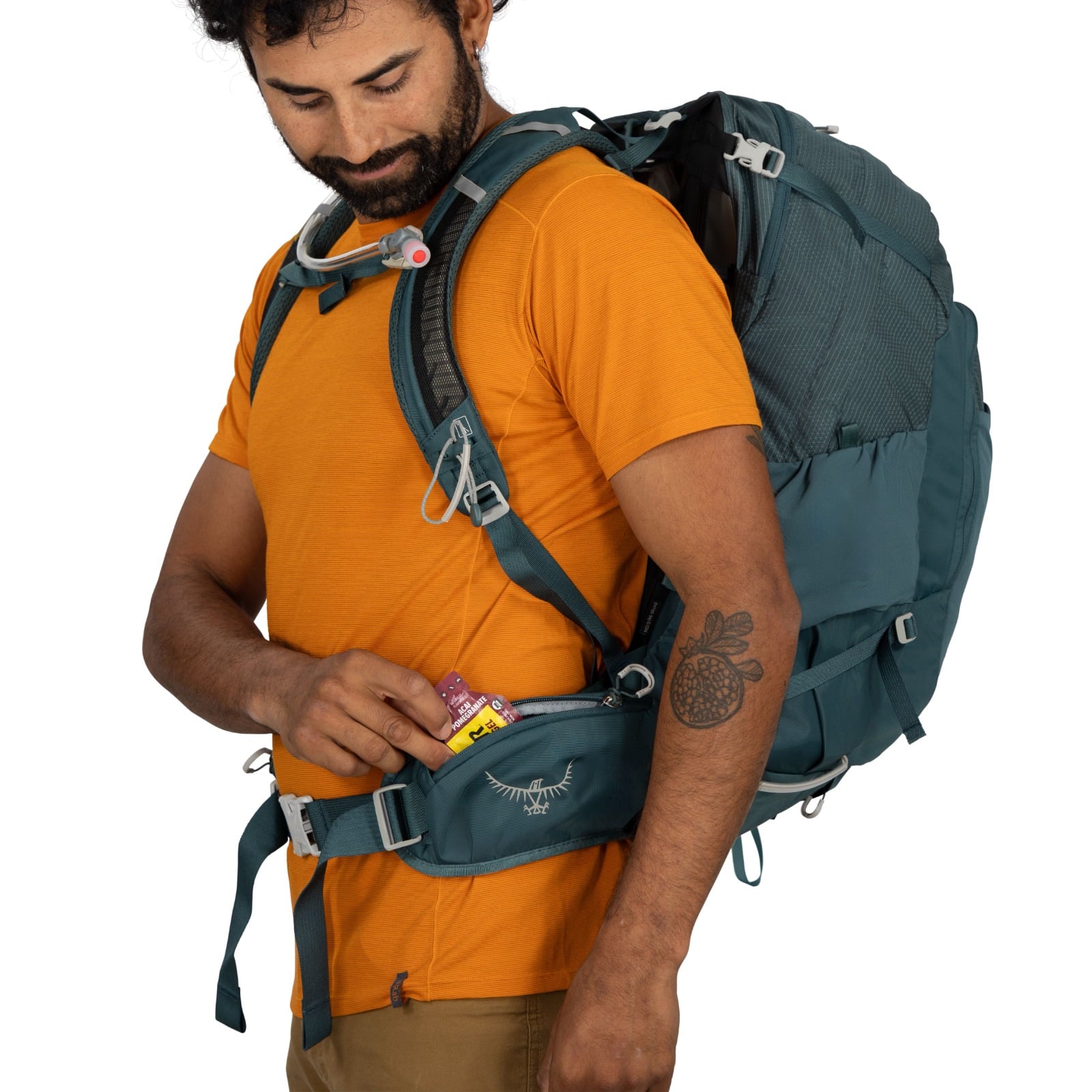 Osprey Manta 34 Hiking Hydration Backpack 34L in Torrent Blue — detail view 4