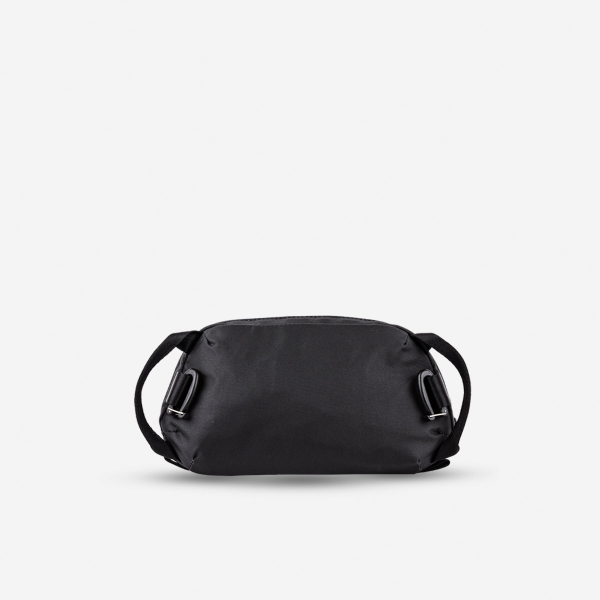 WANDRD Toiletry Bag Medium in Black — angle view 2