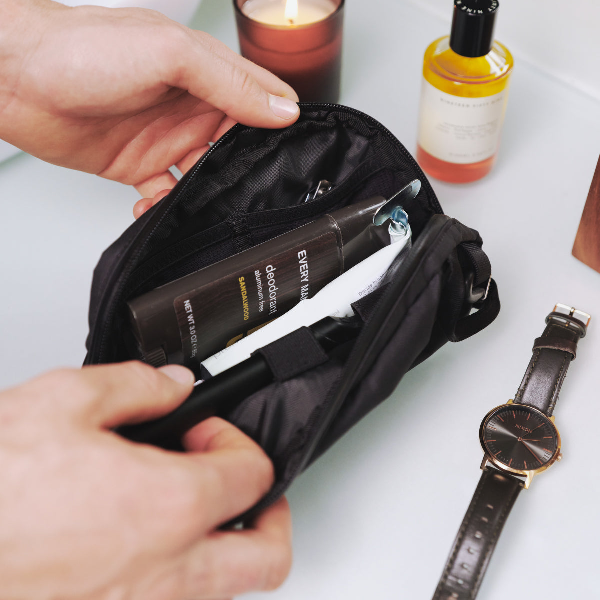 WANDRD Toiletry Bag Medium in Black — interior view