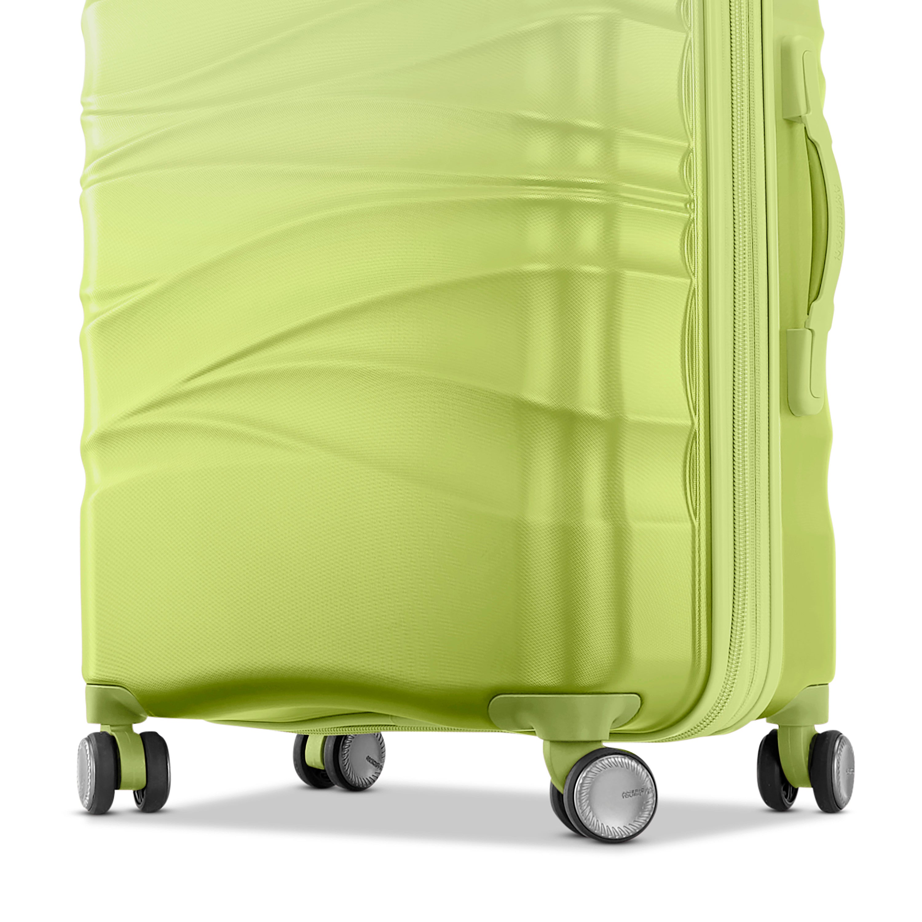 American Tourister Cascade Hardside Carry-On Spinner (20-inch) - FROZEN MATCHA