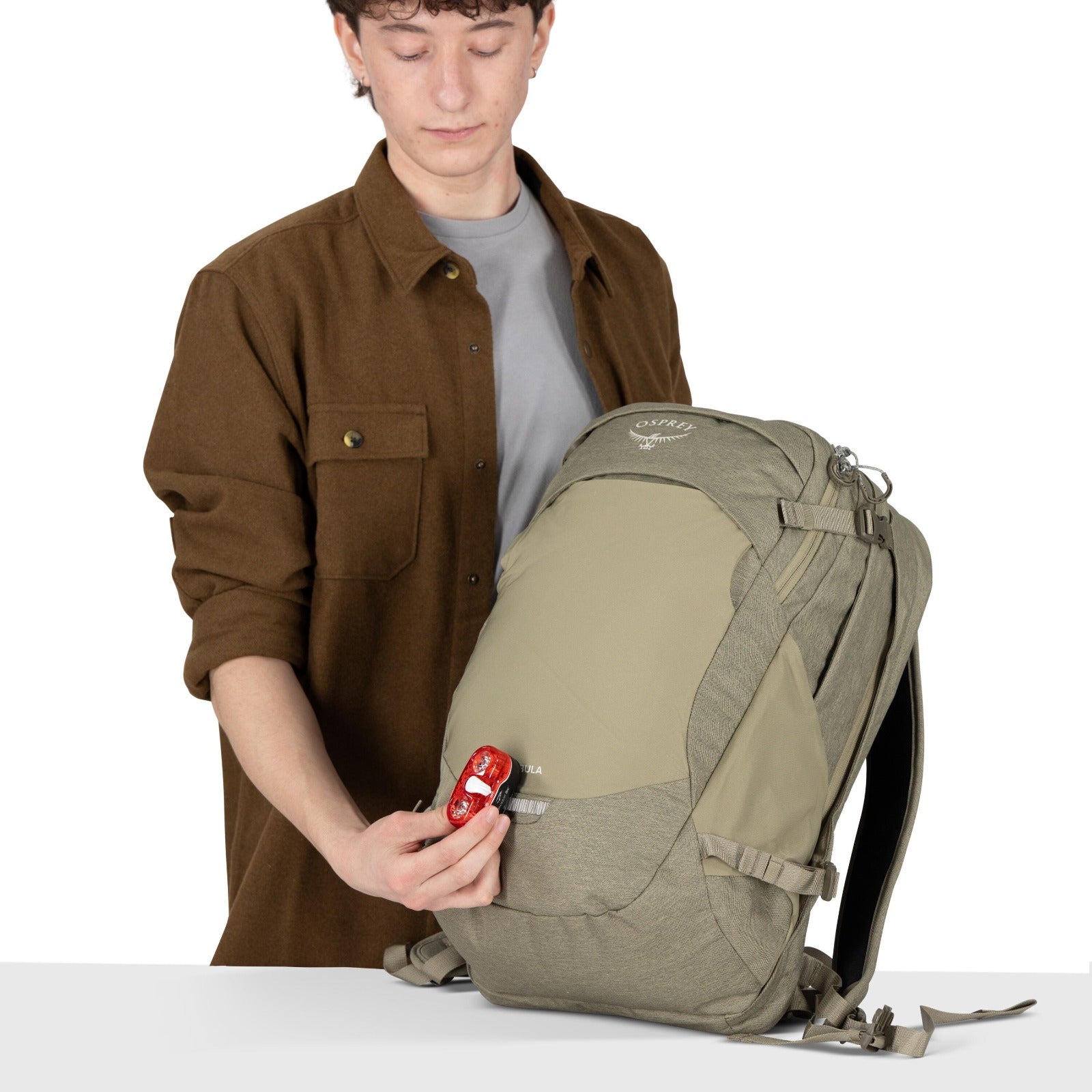 Osprey Nebula Driftshade Laptop Backpack 32L in Olive Tan — detail view 3