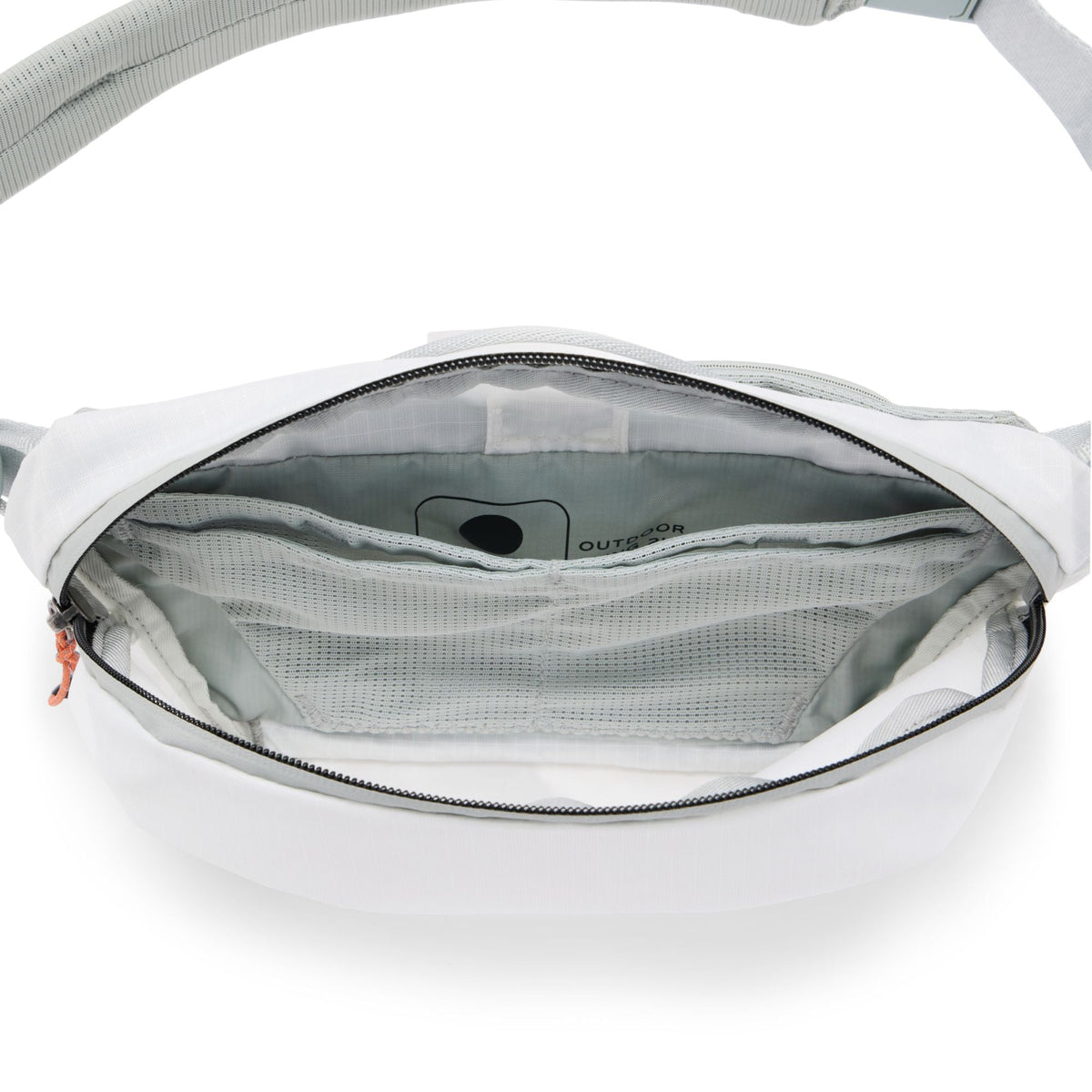 Peak Design Outdoor Sling 2L in Cloud — interior view 2 # color_Cloud