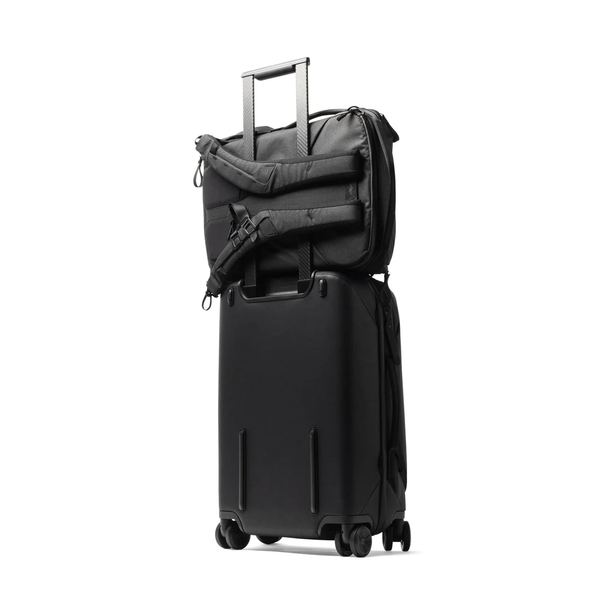 Peak Design Roller Pro 34L in Black — side view 3 # color_Black