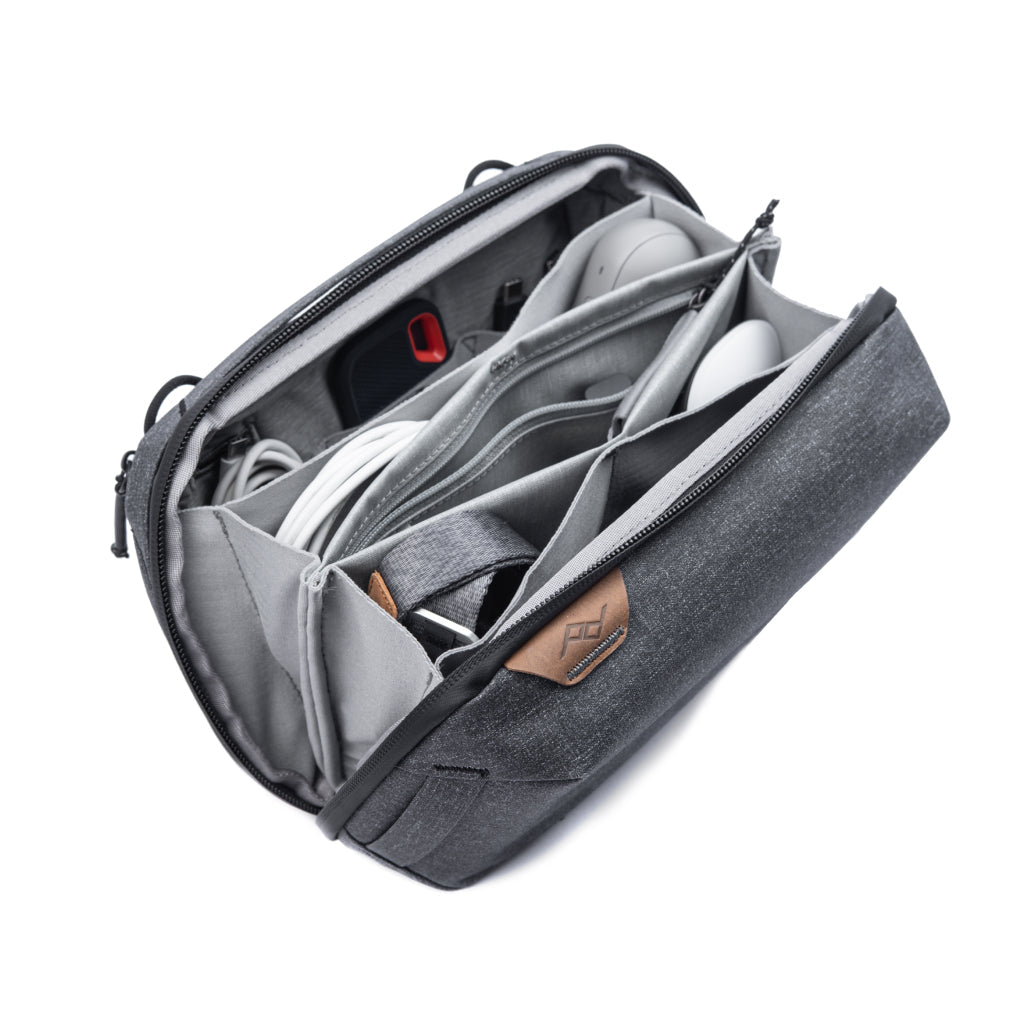 Peak Design Tech Pouch in Charcoal — interior view 2