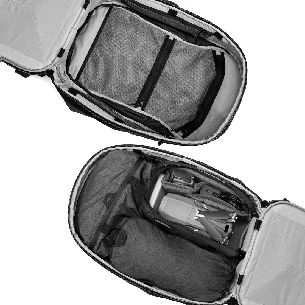 Peak Design Travel Backpack 30L - Black interior