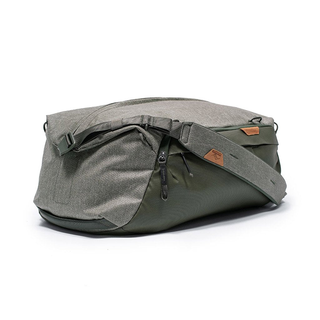 Peak Design Travel Duffel 35L in Sage — angle view 2 # color_Sage
