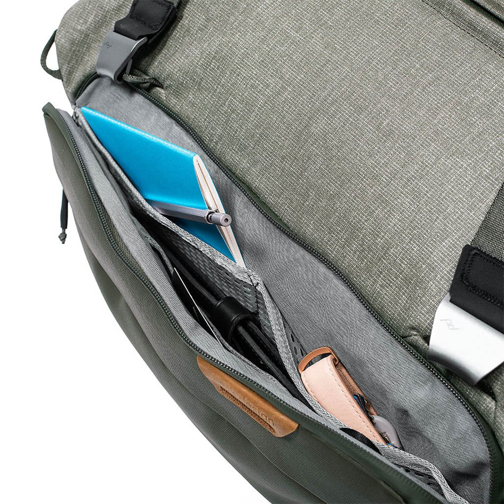 Peak Design Travel Duffel 35L in Sage — detail view # color_Sage