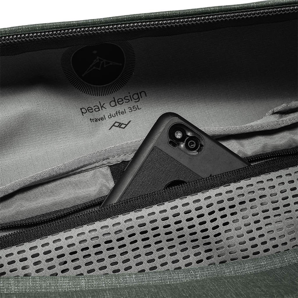 Peak Design Travel Duffel 35L in Sage — detail view 2 # color_Sage