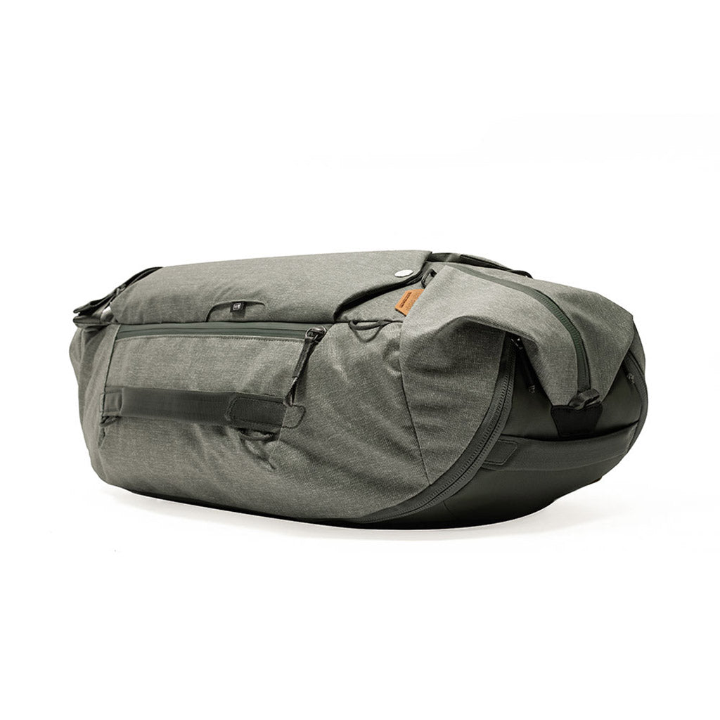 Peak Design Travel Duffelpack 65L in Sage — detail view 3 # color_Sage