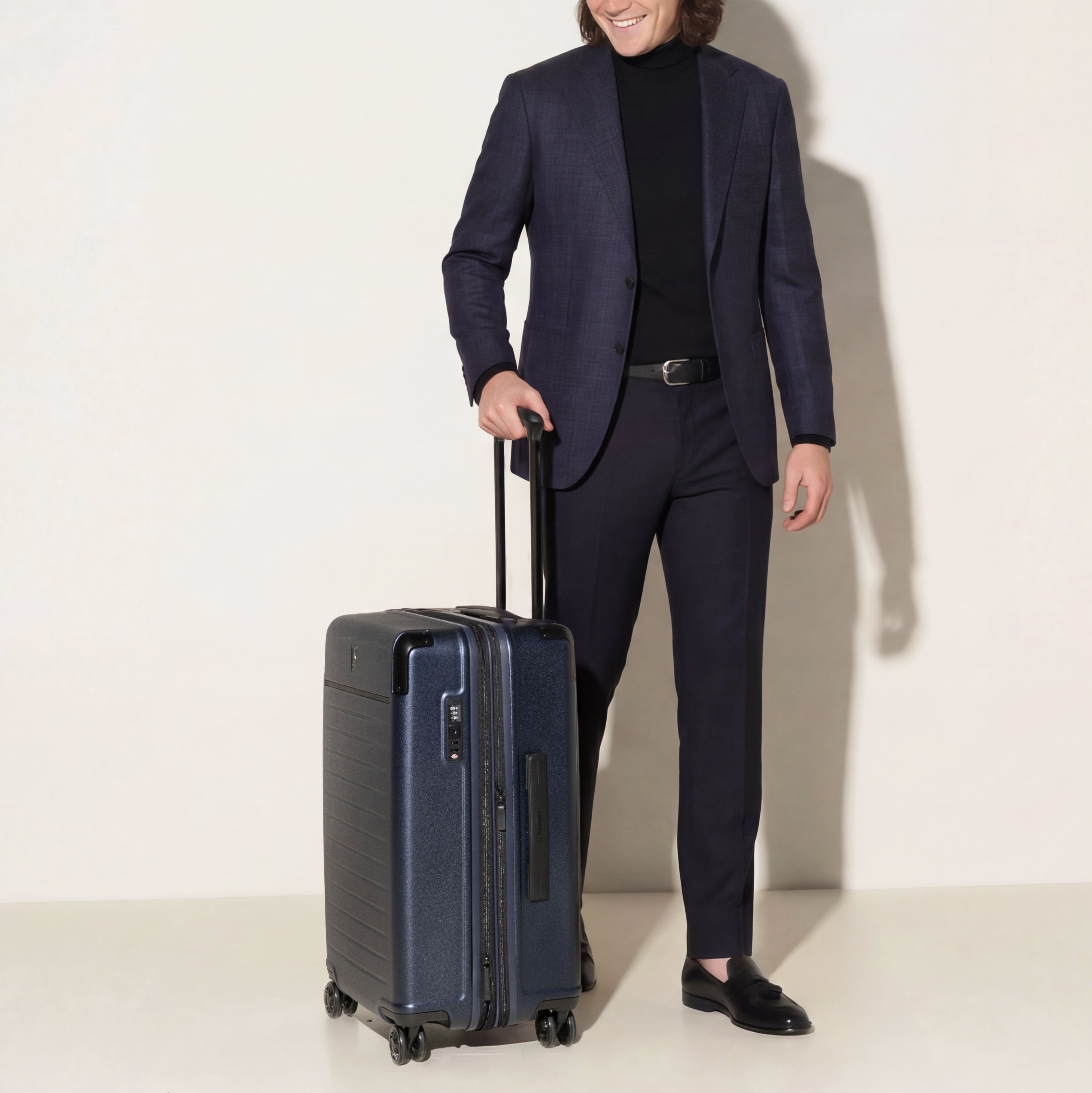 Travelpro Platinum Elite Hardside Medium Check-In Expandable Spinner in Aviator Navy — front view