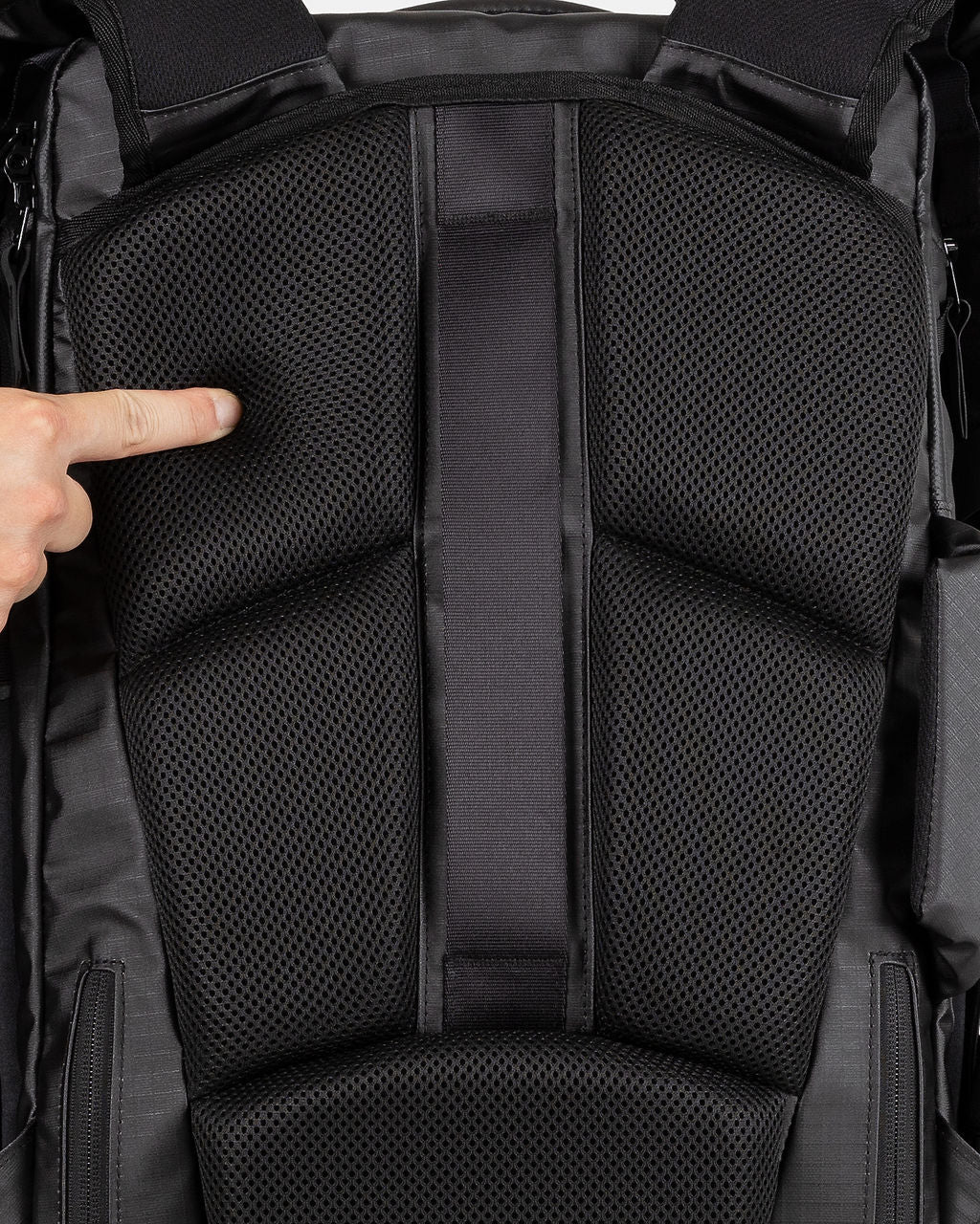 VRSA Travel Backpack 32L in Black — detail view