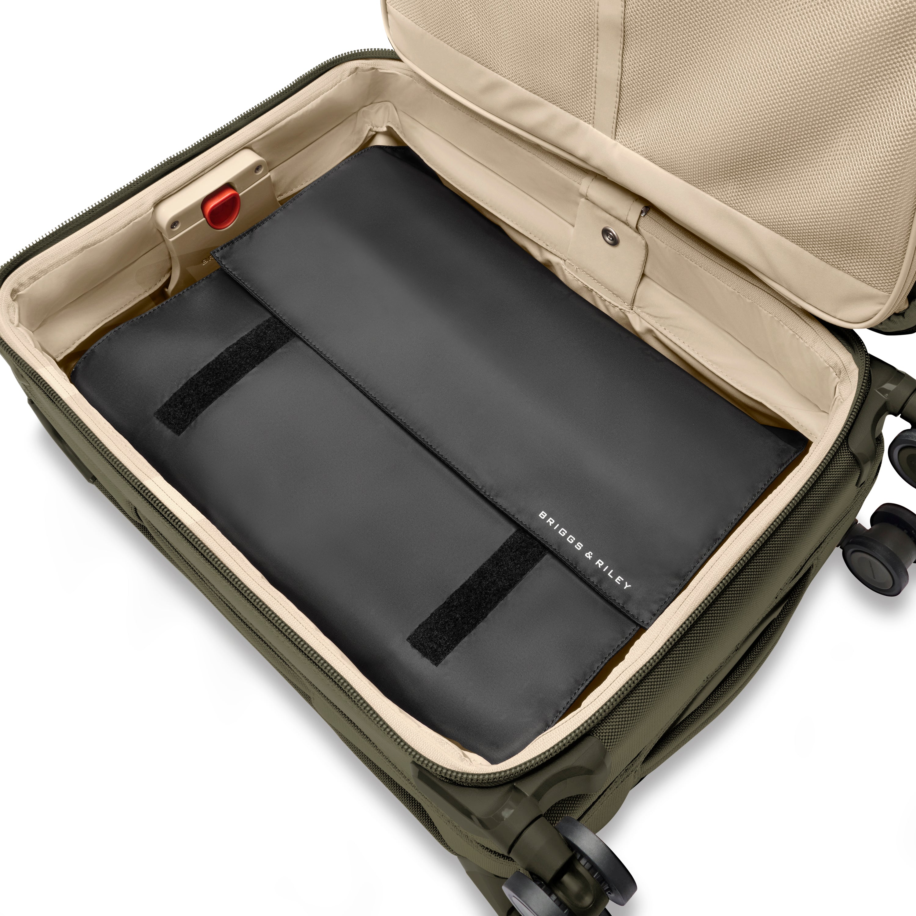 Briggs & Riley Garment Folder in Black — lifestyle